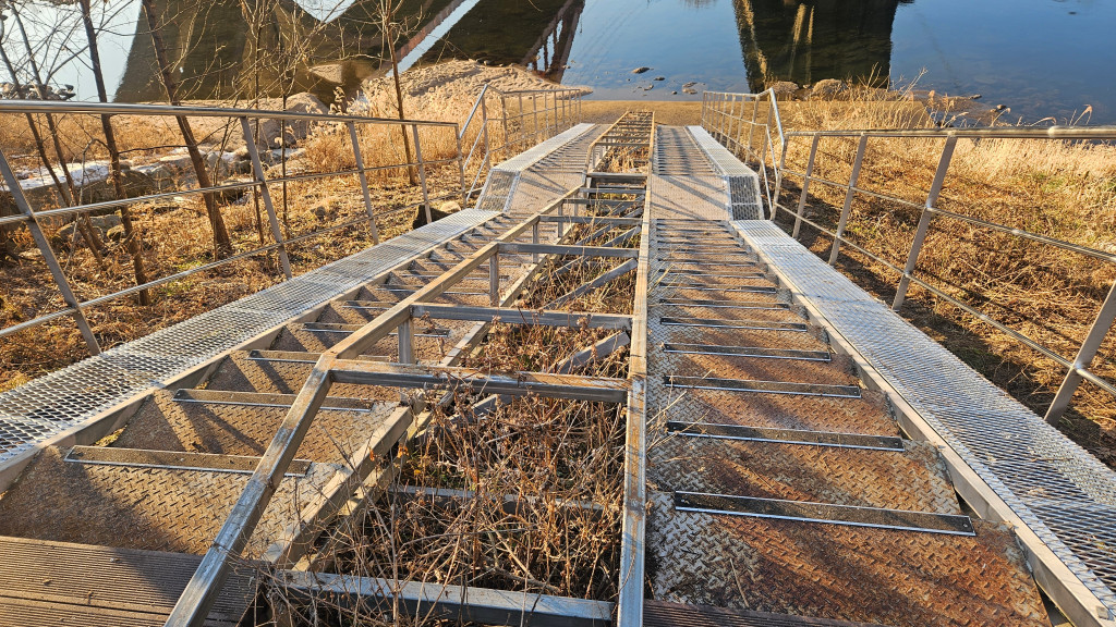 /user/0/01023586305/editor/2512/af9ef73633fa8a8f7337b44be25f21b3_1766633569_9148.jpg 이미지크게보기